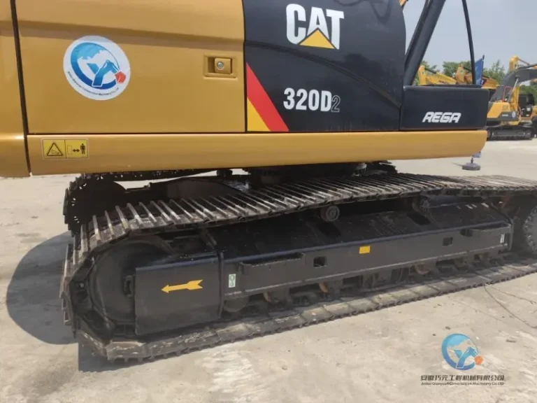 2020-Used-Excavator-Caterpillar-320D2-17