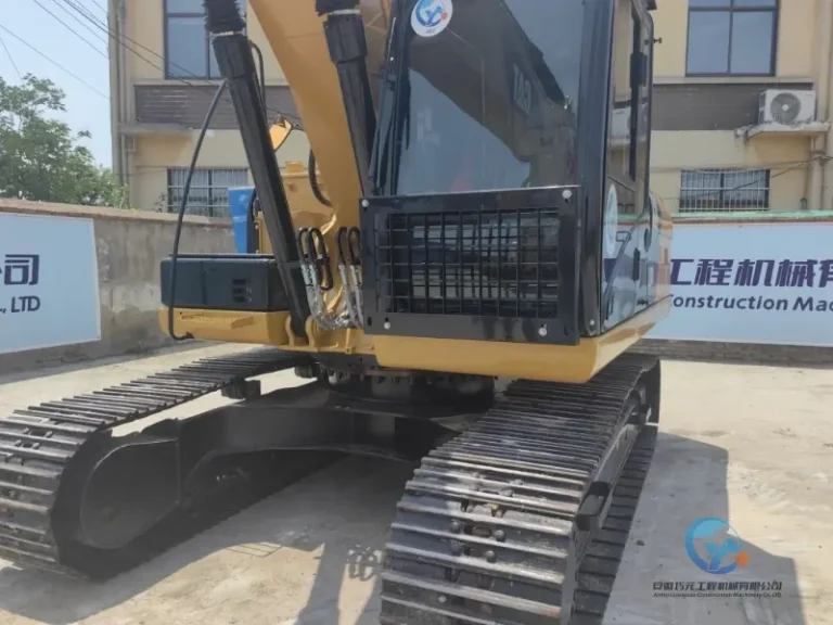 2020-Used-Excavator-Caterpillar-320D2-27