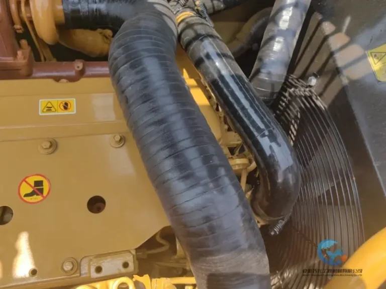 2020-Used-Excavator-Caterpillar-320D2-9