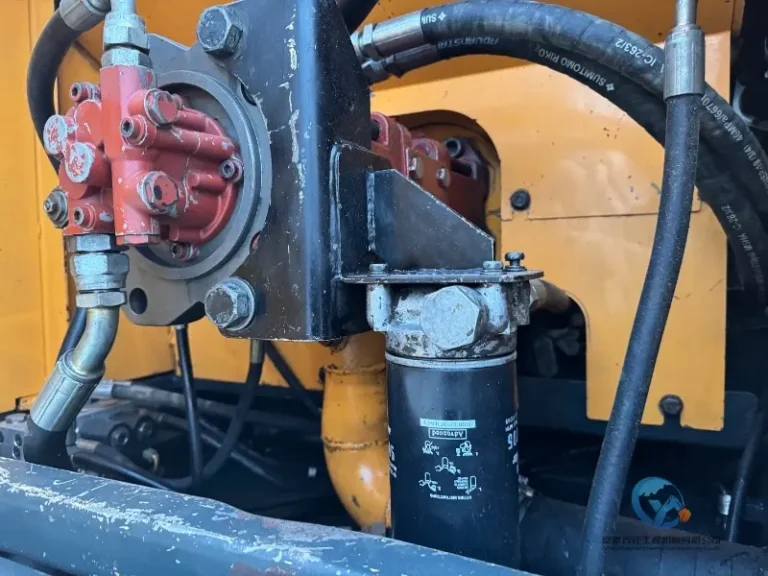 2020-Used-Excavator-Hyundai-220LC-9S-9