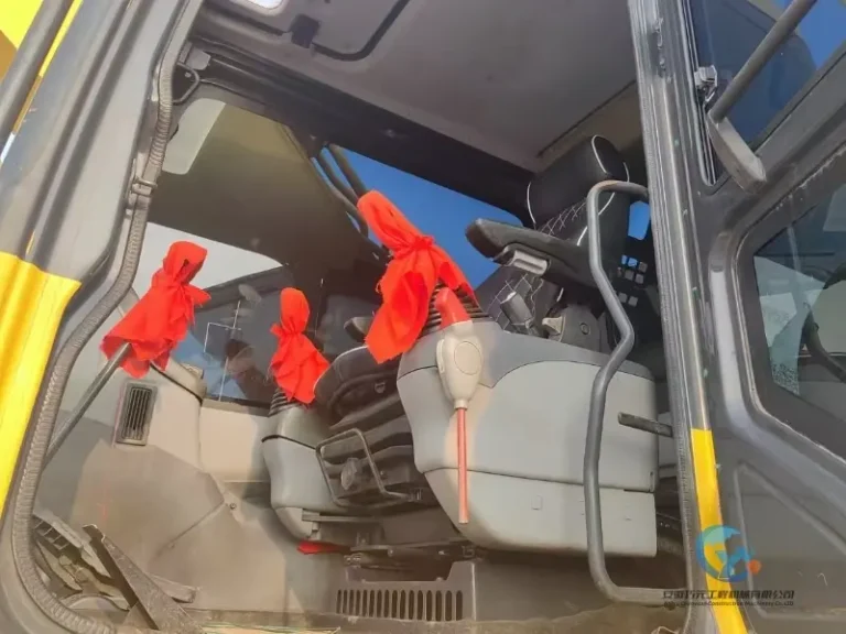 2020-Used-Excavator-Komatsu-PC400-11