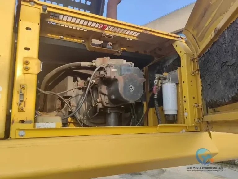 2020-Used-Excavator-Komatsu-PC400-17