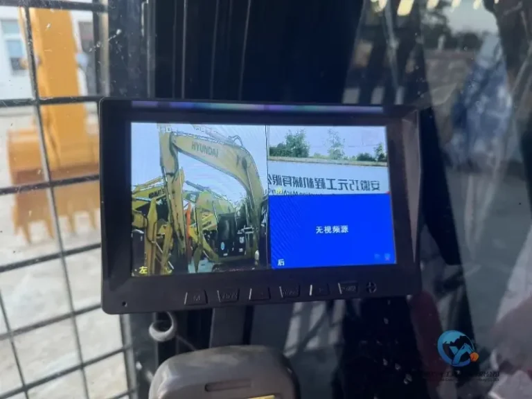 2021-Used-Excavator-Caterpillar-320D2-13