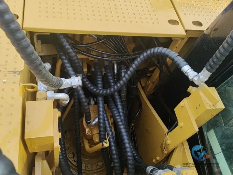 2022-Used-Excavator-Caterpillar-315D2GC-3