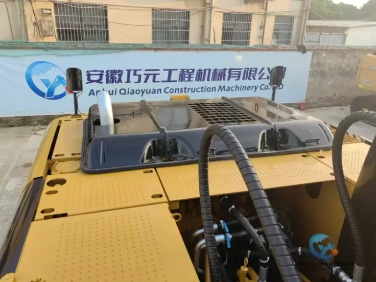 2022-Used-Excavator-Caterpillar-320D2-11