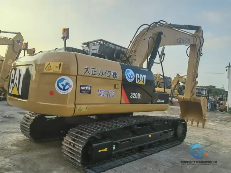2022-Used-Excavator-Caterpillar-320D2-15