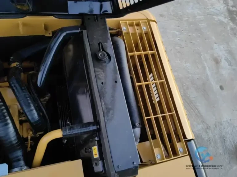 2022-Used-Excavator-Caterpillar-320D2L-18