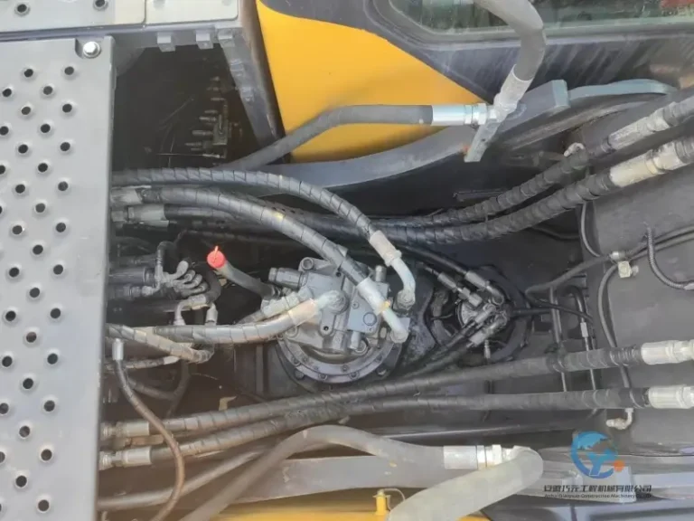 2022-Used-Excavator-Volvo-EC210D-11