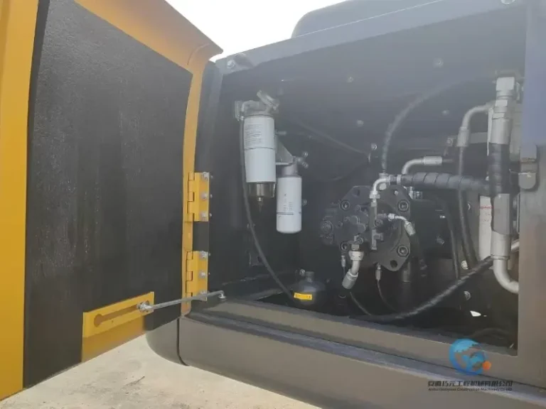 2022-Used-Excavator-Volvo-EC210D-8