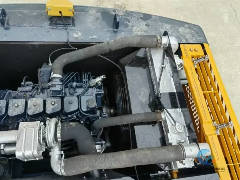 2023-Used-Excavator-Hyundai-220LC-9S-19