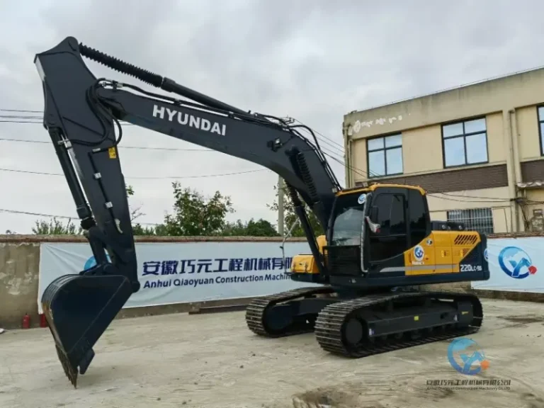 2023-Used-Excavator-Hyundai-220LC-9S-2