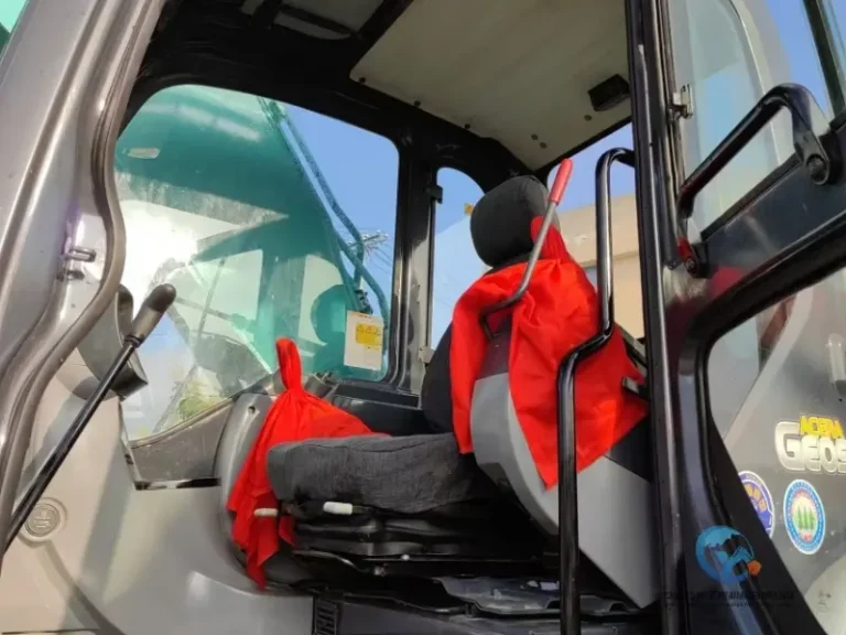 2023-Used-Excavator-Kobelco-SK200-11