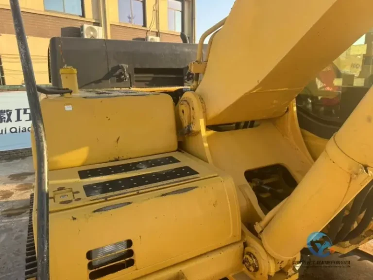 2023-Used-Excavator-Komatsu-PC400-6