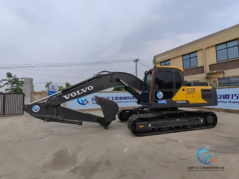2023-Used-Excavator-Volvo-EC210D-28