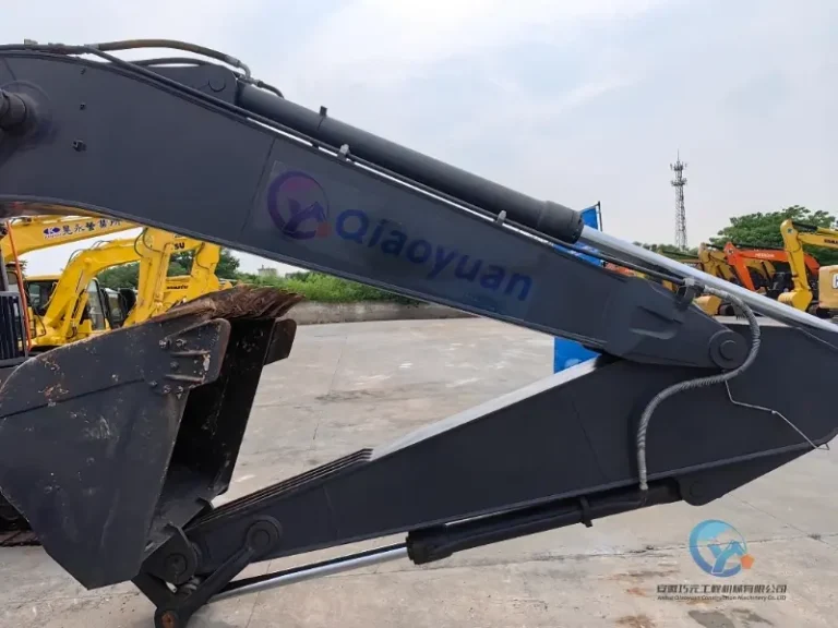 2023-Used-Excavator-Volvo-EC210D-34