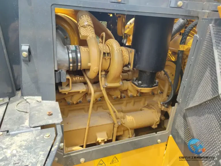 Used-Bulldozer-SHANTUI-SD221