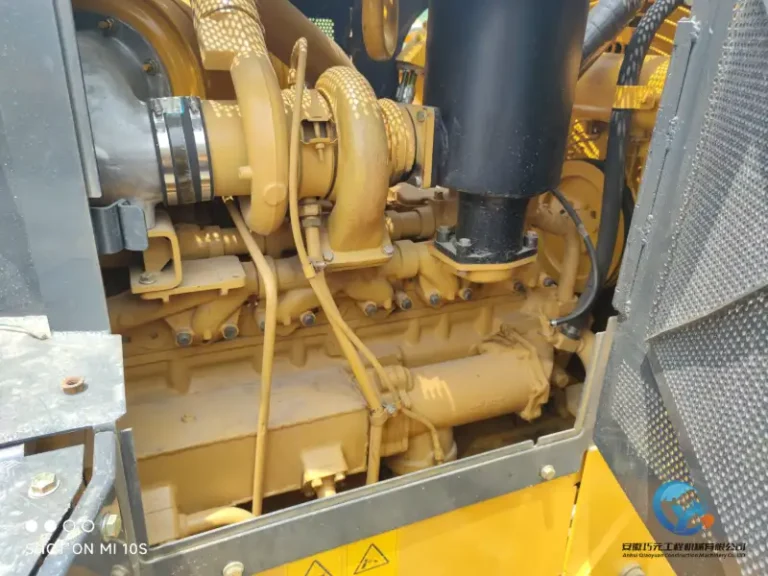 Used-Bulldozer-SHANTUI-SD222