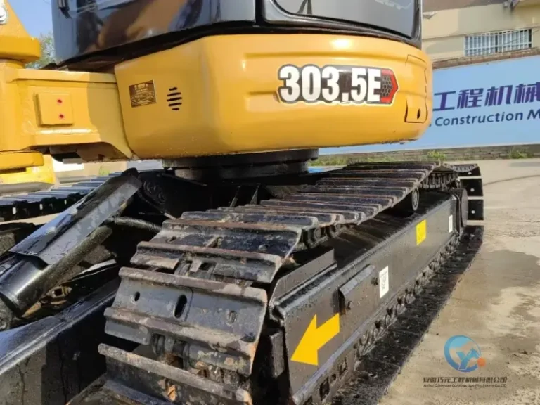 Used-Excavator-Caterpillar-303.5E-2