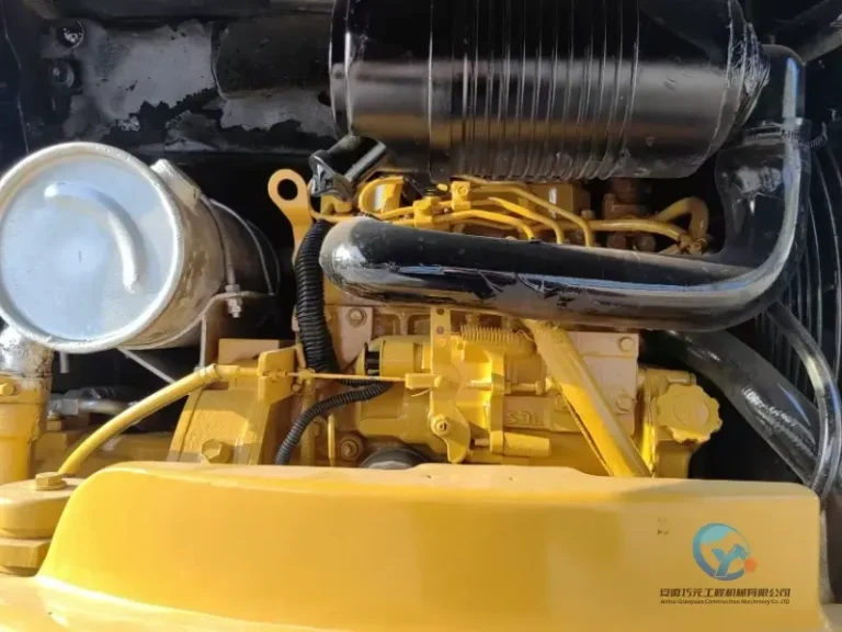 Used-Excavator-Caterpillar-303.5E-3