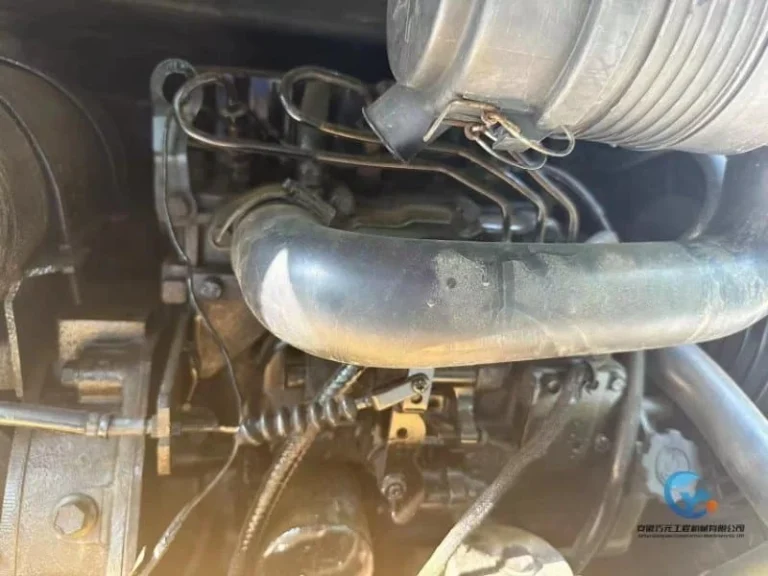 Used-Excavator-Caterpillar-303CR12_W_800px