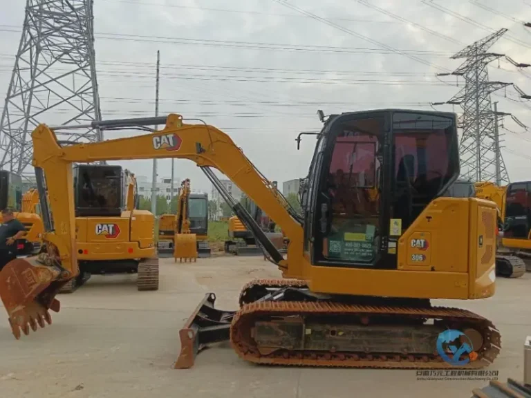 Used-Excavator-Caterpillar-306-1
