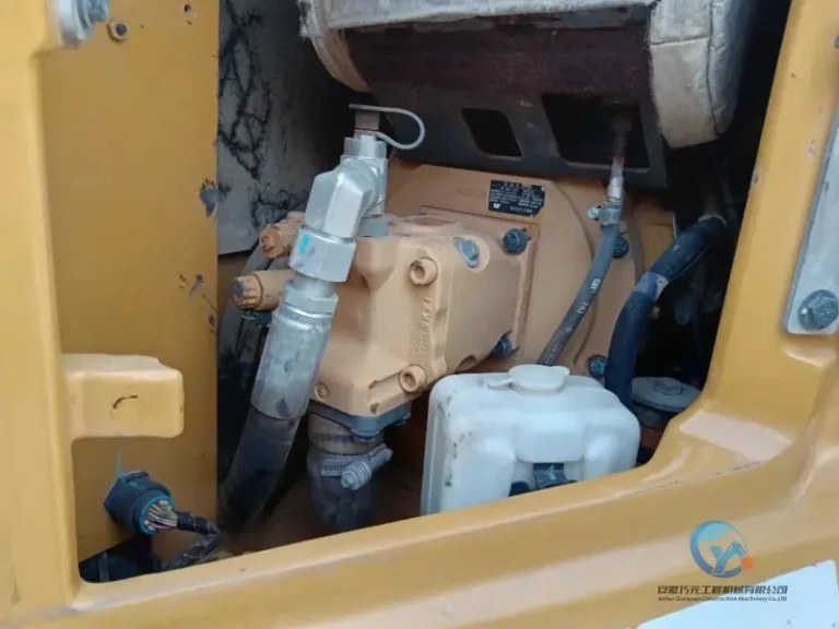 Used-Excavator-Caterpillar-306-11