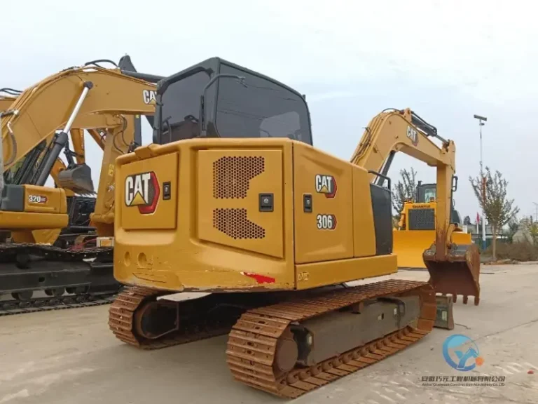 Used-Excavator-Caterpillar-306-15