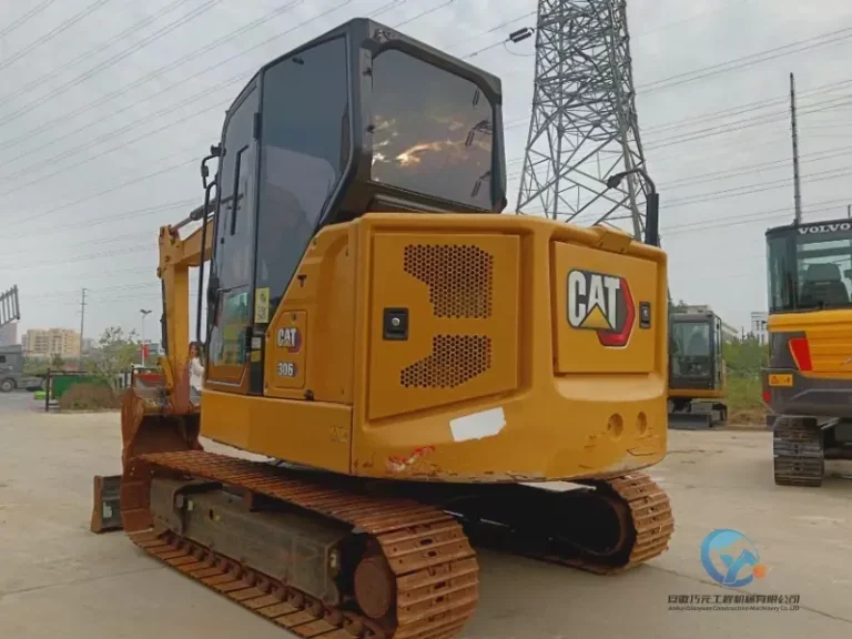 Used-Excavator-Caterpillar-306-21