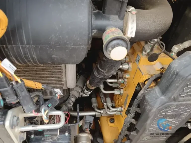 Used-Excavator-Caterpillar-306-22