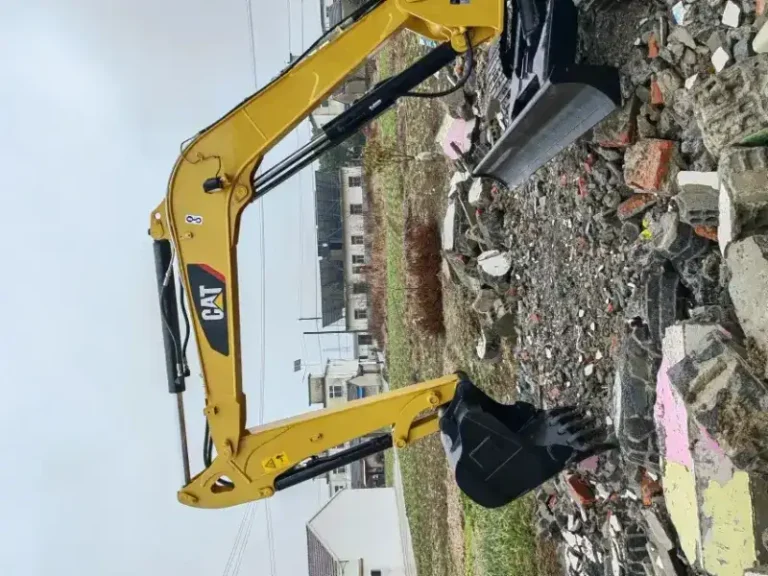 Used-Excavator-Caterpillar-306E25