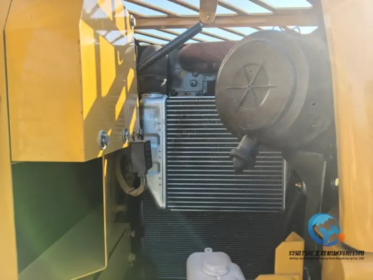 Used-Excavator-Caterpillar-307D0