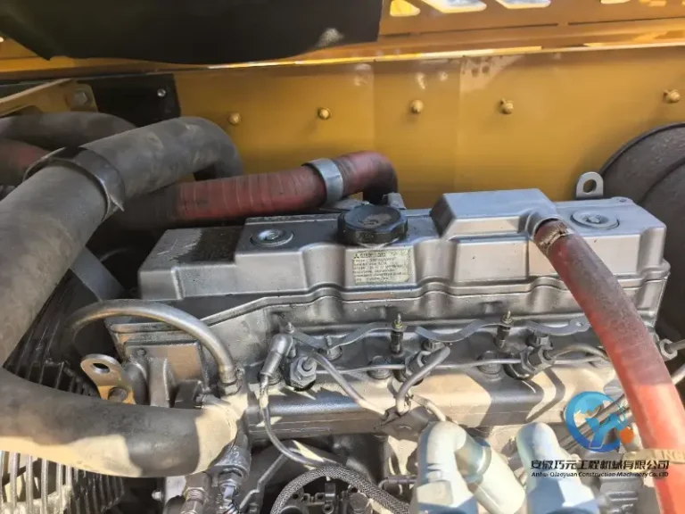 Used-Excavator-Caterpillar-307D33