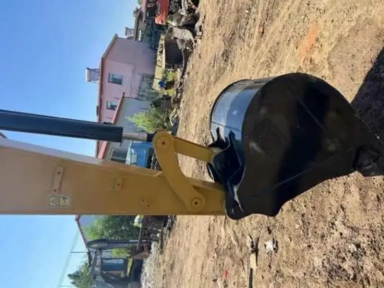 Used-Excavator-Caterpillar-307E220