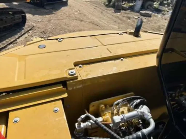 Used-Excavator-Caterpillar-307E29