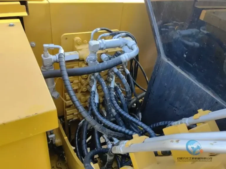 Used-Excavator-Caterpillar-308E2-11