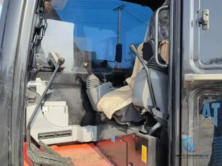 Used-Excavator-Caterpillar-308E2-8