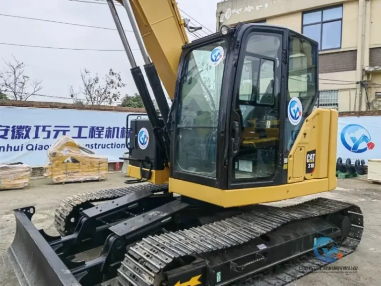 Used-Excavator-Caterpillar-310D-5