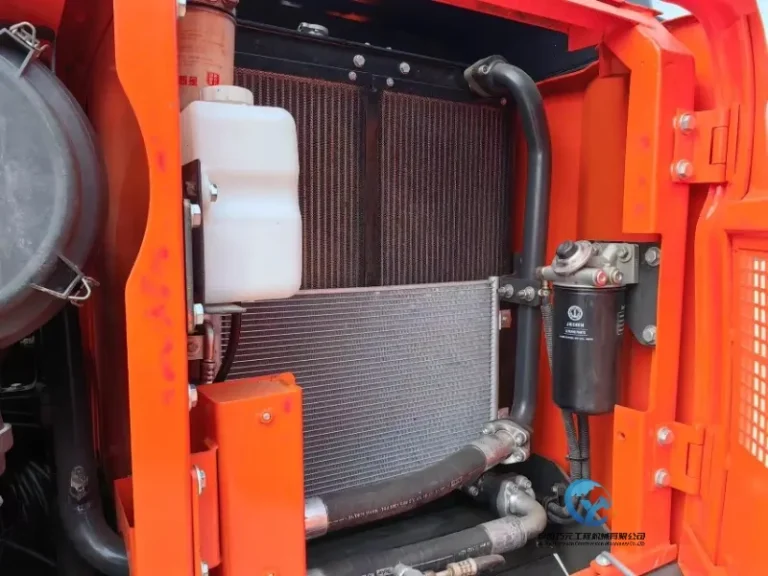 Used-Excavator-DOOSAN-DX15012