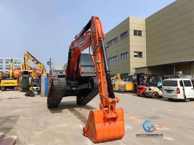 Used-Excavator-DOOSAN-DX1502