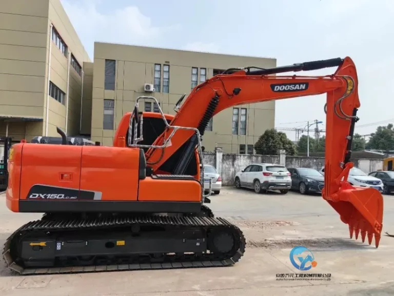 Used-Excavator-DOOSAN-DX1507