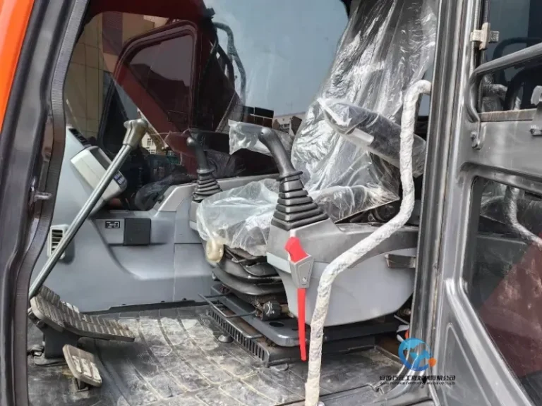 Used-Excavator-DOOSAN-DX1509