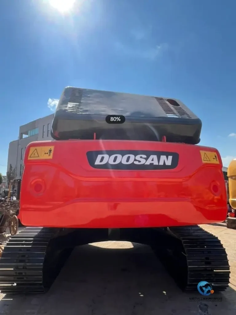 Used-Excavator-DOOSAN-DX300-LC-9C16