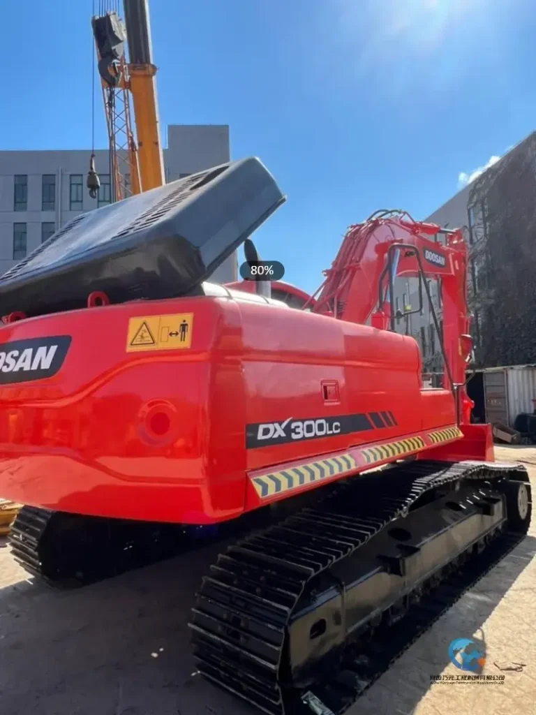 Used-Excavator-DOOSAN-DX300-LC-9C5