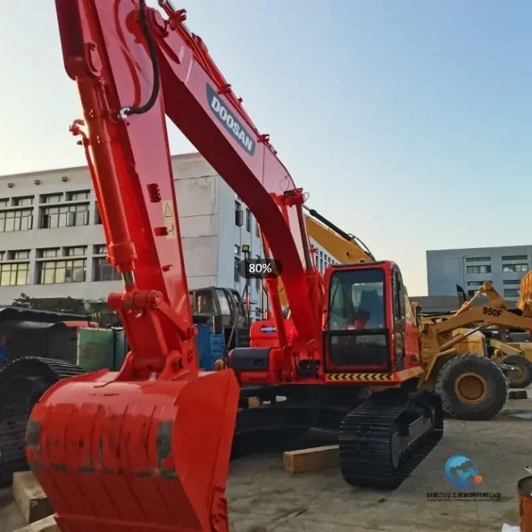 Used-Excavator-DOOSAN-DX300-LC-9C7