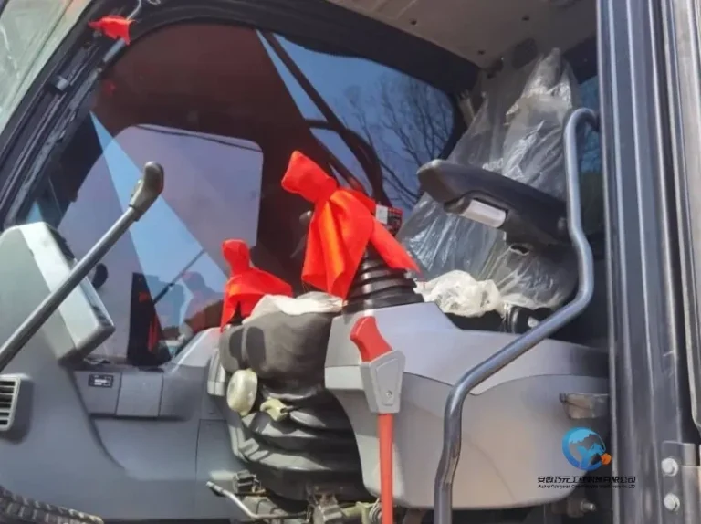 Used-Excavator-DOOSAN-DX300LCA0