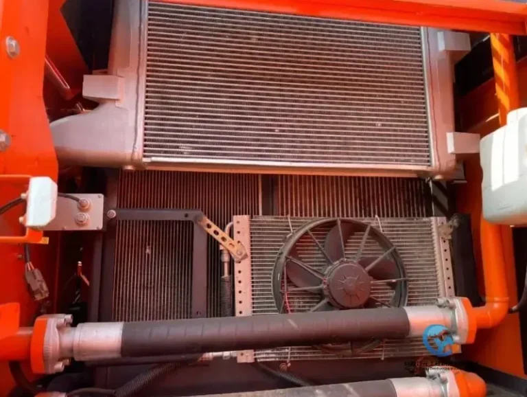 Used-Excavator-DOOSAN-DX300LCA5