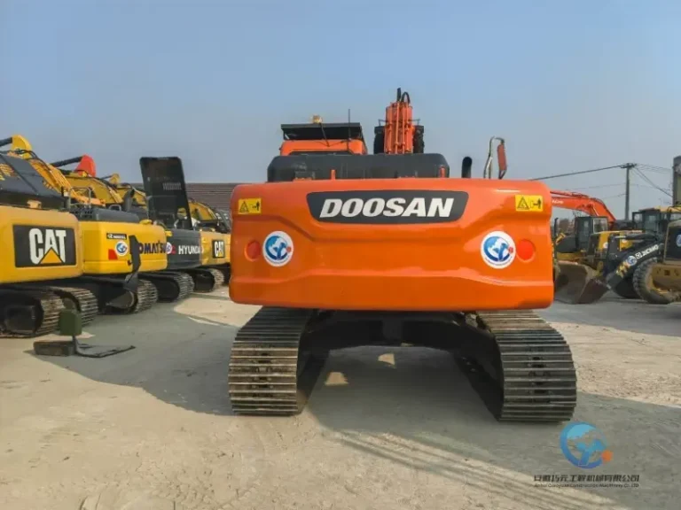 Used-Excavator-Doosan-DX225LC-9C-14