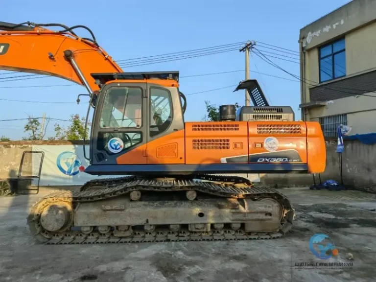 Used-Excavator-Doosan-DX380-9-13