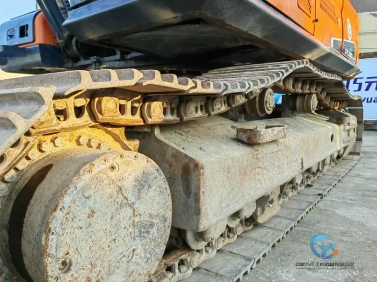 Used-Excavator-Doosan-DX380-9-14