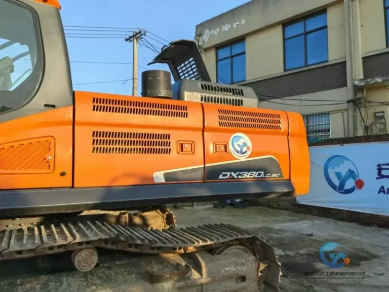 Used-Excavator-Doosan-DX380-9-24